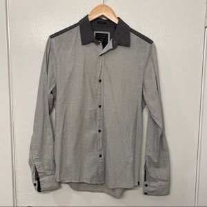 Guess Men’s Button Up XS